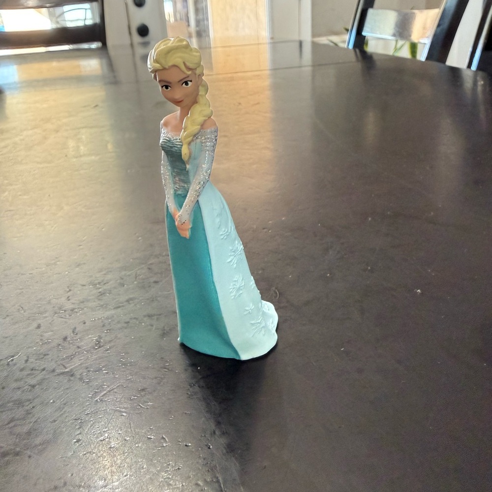 Disney Frozen Elsa Tonie – Gently Used